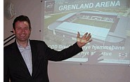 Ola Larsen fra Odds Ballklubb presenterte de nye planene
